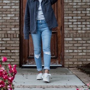 Topshop Petite Light Wash Jamie Jeans